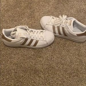 Adidas superstar gold and white shoes 9